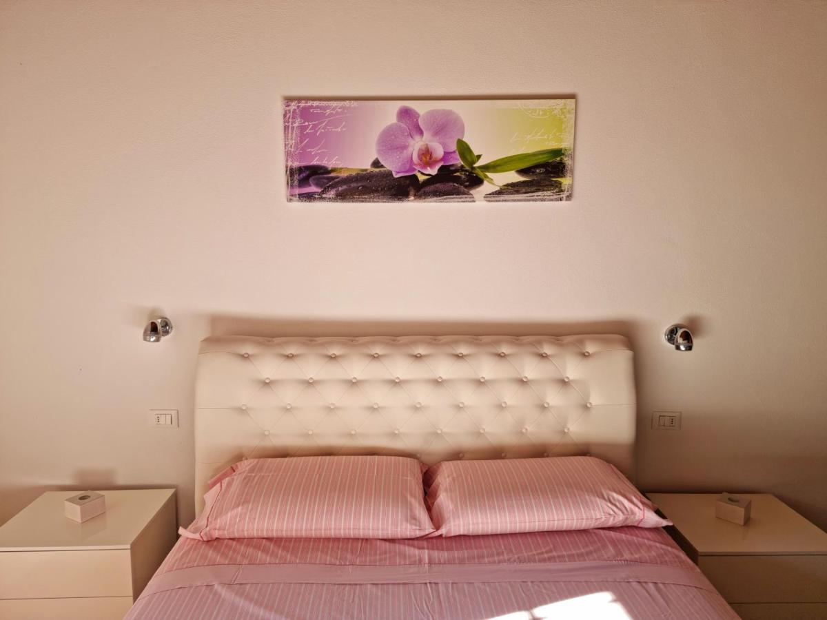 Profumo Di Lago Desenzano-By Goccia Di Lago Desenzano del Garda Bagian luar foto