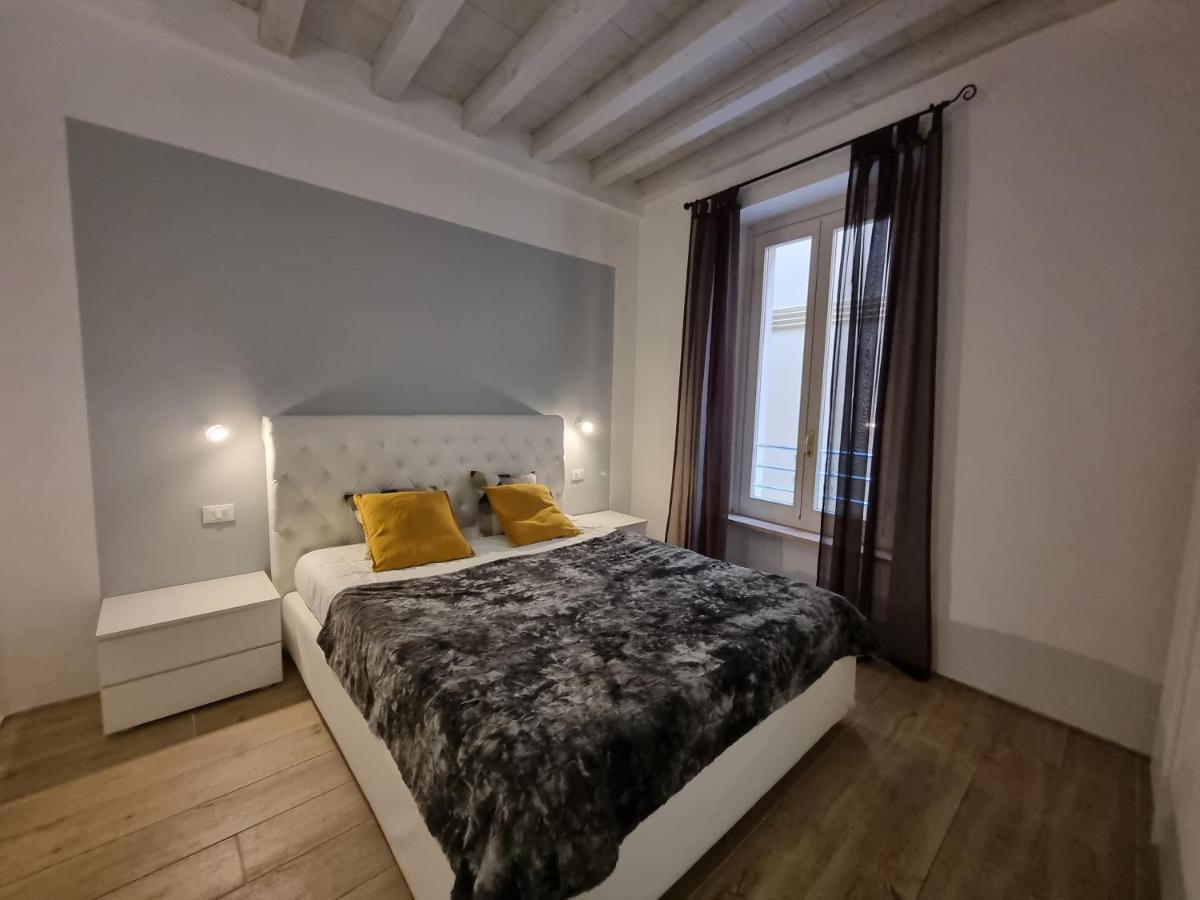 Profumo Di Lago Desenzano-By Goccia Di Lago Desenzano del Garda Bagian luar foto
